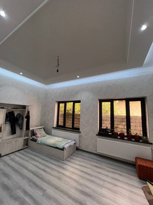 Чингелди М.Улугбекский р-н! Про-ся 2,9-соток дом 4-комнат