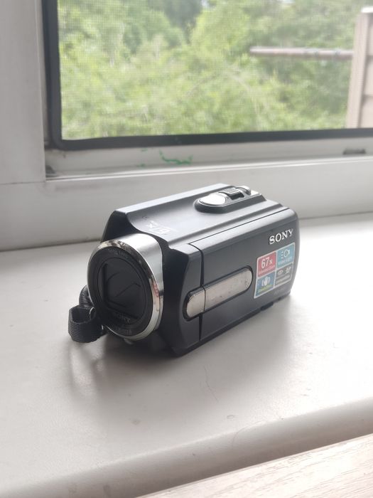 Sony handycam DCR-SR21