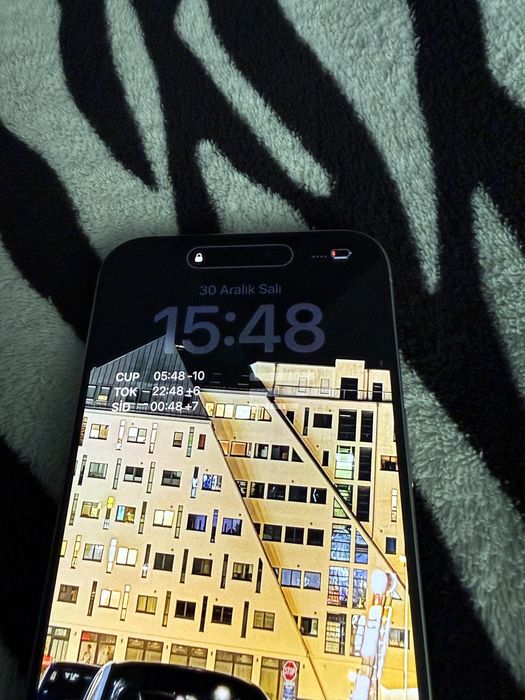 Iphone 15 pro max icloud