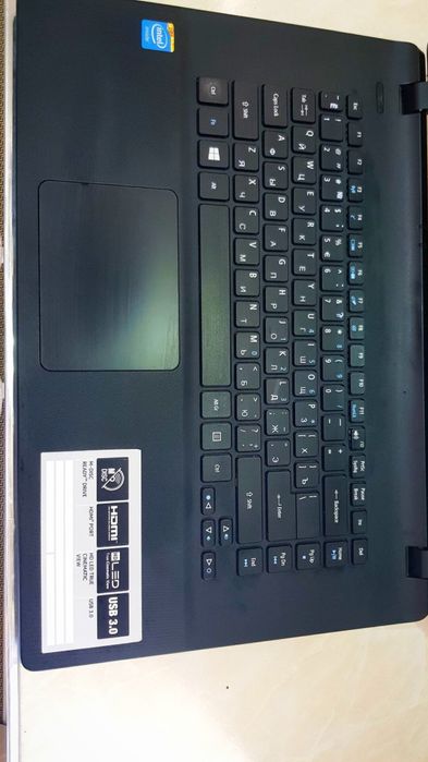 Acer ofis uchun notubuk