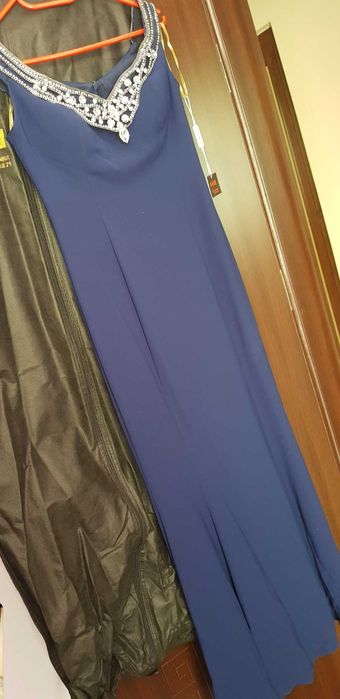 Дамска официална рокля