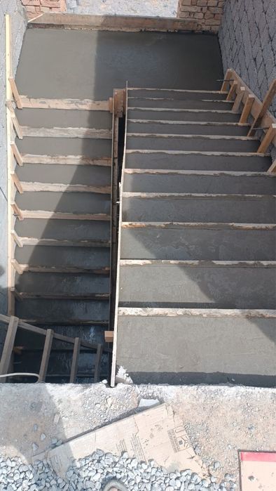 Лестница Шымкент