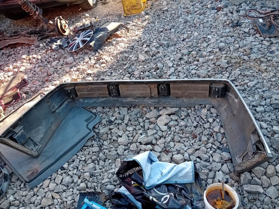 Задна броня 124ка купе