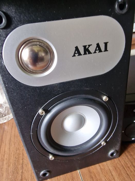 Sistem audio AKAI,bluethoot,usb,cd,radio,perfect functional