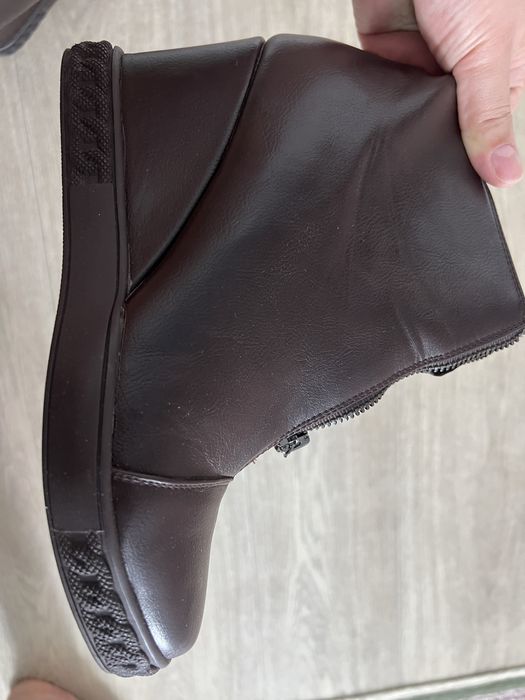 Продам обувь  весна-осень