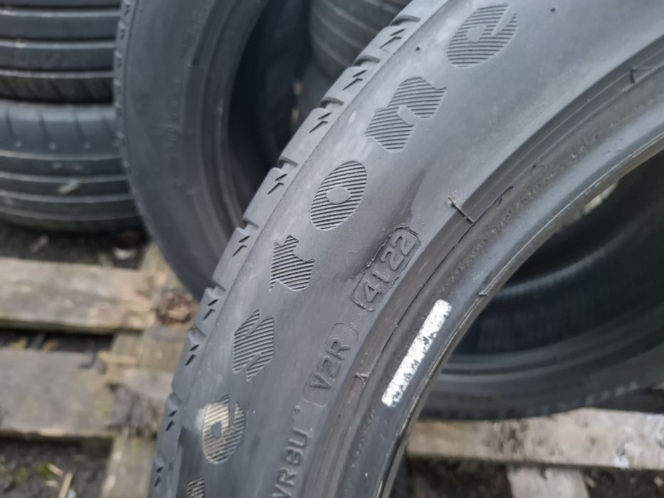 Vand 2 anvelope 245 45 18 firestone bune de vara dot 2022