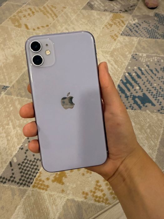 Продам iPhone 11