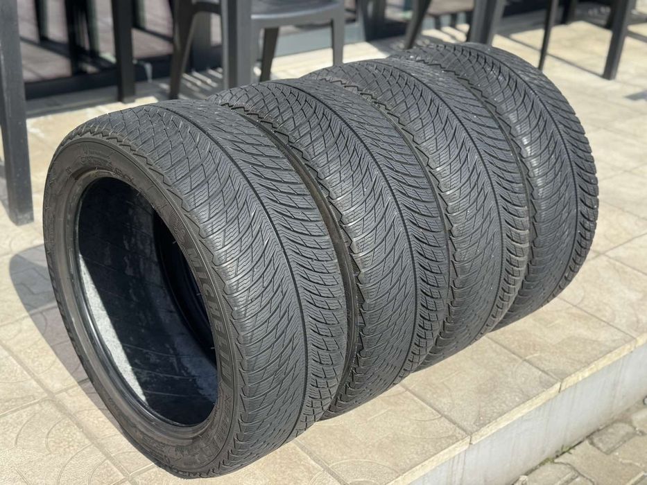 4бр.зимни гуми 225/45/18 95V Мишелин