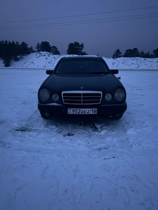 Продам Мерседес W210