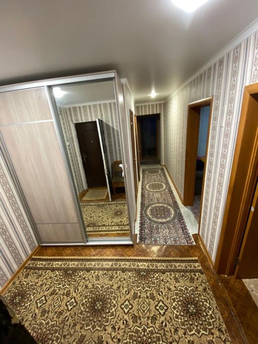 Продам 4 комнатную квартиру