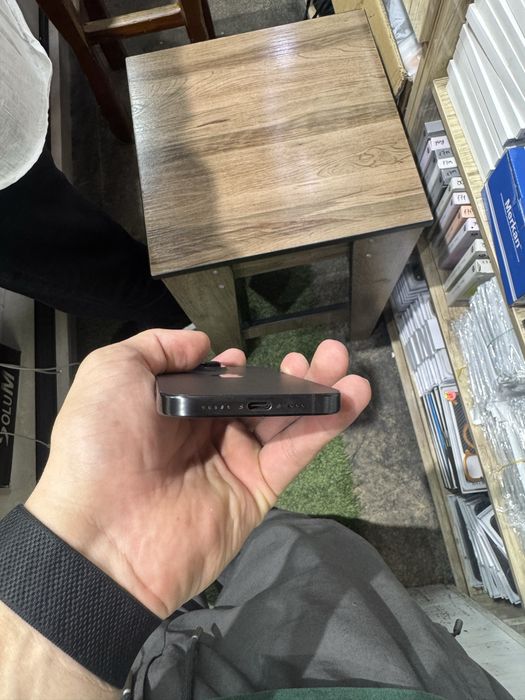 Iphone 16 pro LL/A 512gb