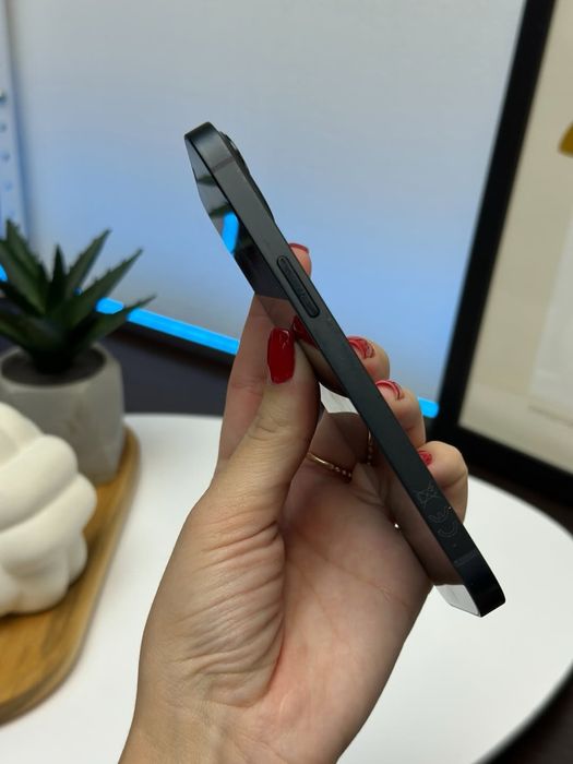 iPhone 13 Айфон 13
