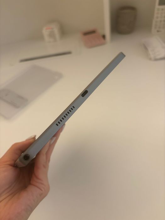 Таблет Lenovo TB311XU