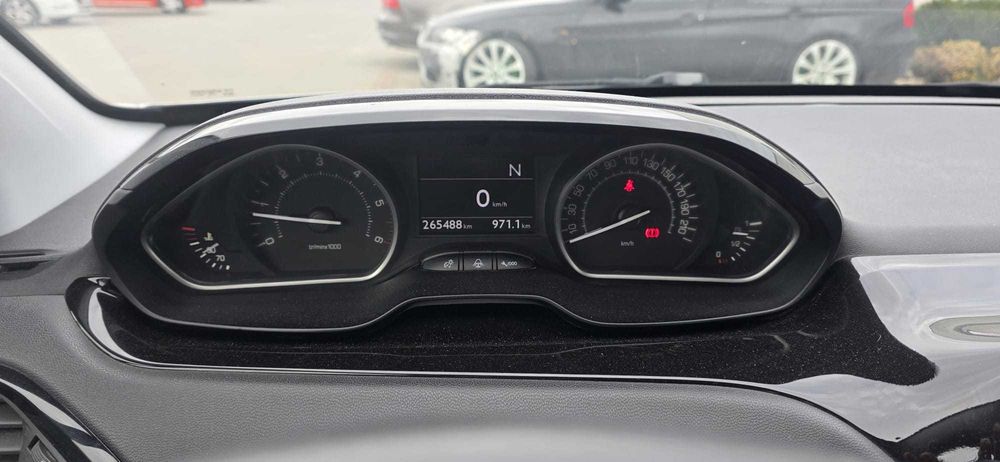 Peugeot 208 1,4 Diesel Automat