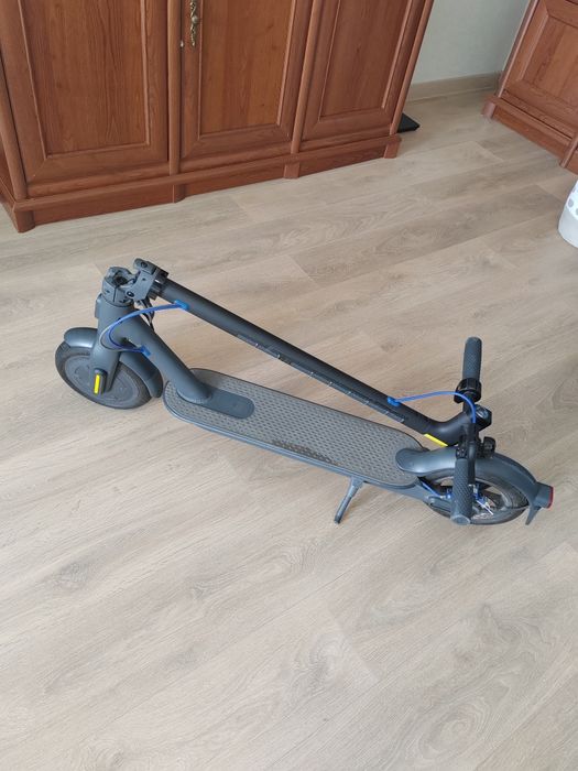 Электросамокат Xiaomi Electric Scooter 3