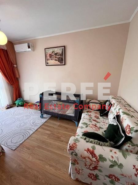 Продава се Тристаен апартамент в к.к. Слънчев бряг - 90 кв.м за 1612 €/кв.м - Снимка #3