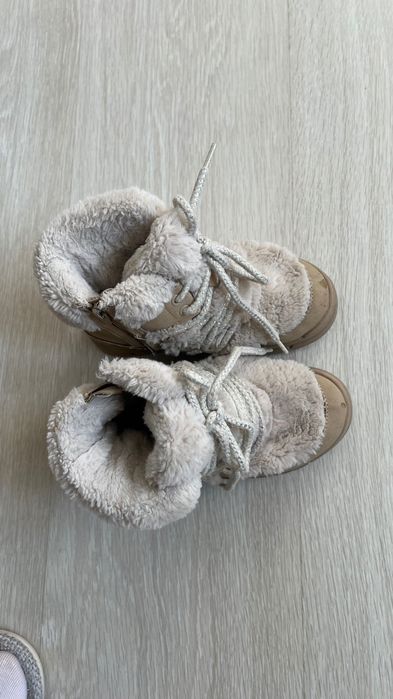 Сапожки для девочки бренд Зара, размер 27