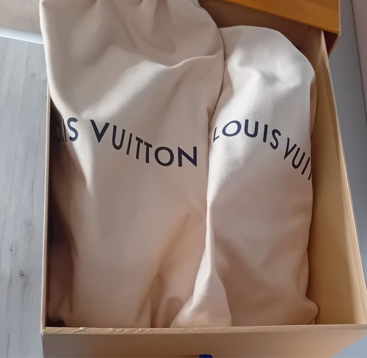 Adidasi Premium LV Trainer