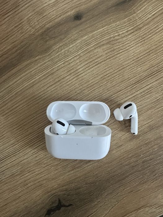 Casti Bluetooth