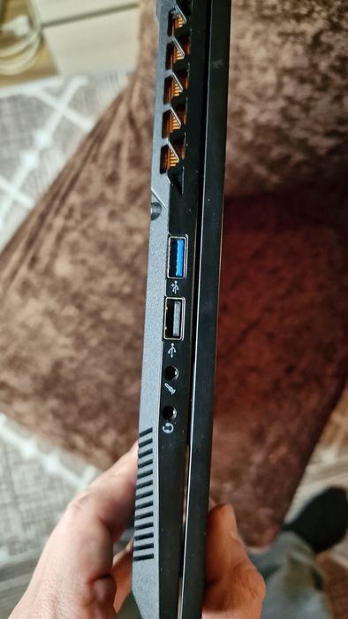 Геймърски Лаптоп GIGABYTE G5 KF