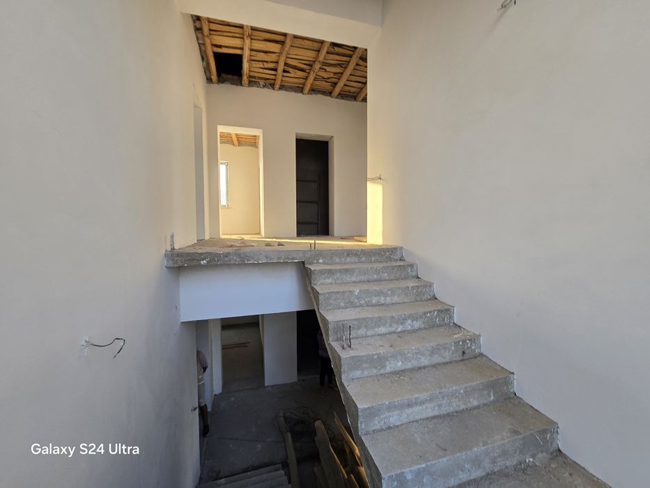 2 kavatlik 4 sotixlik xovli sotiladi