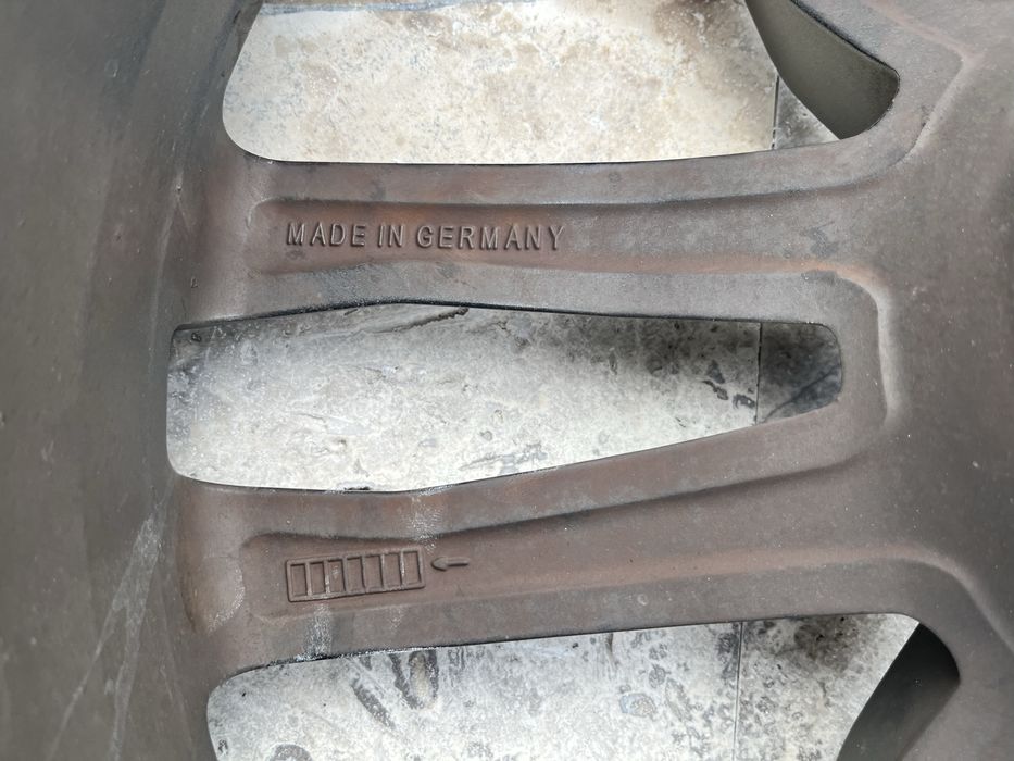 Janta Audi 20 inch cod 8T0 601 025 DG Titan