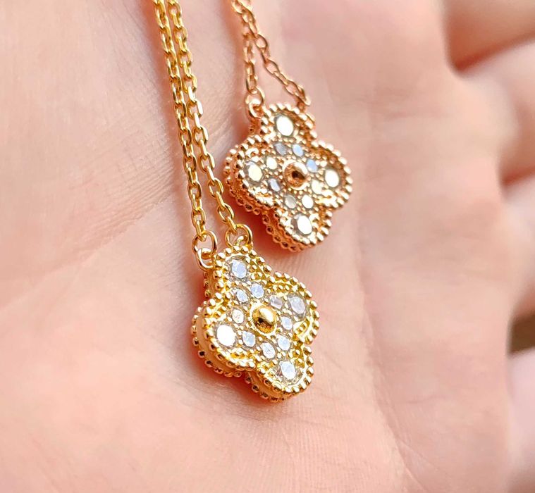 Златно дамско колие с детелина от бял седеф, Van Cleef & Arpels VCA