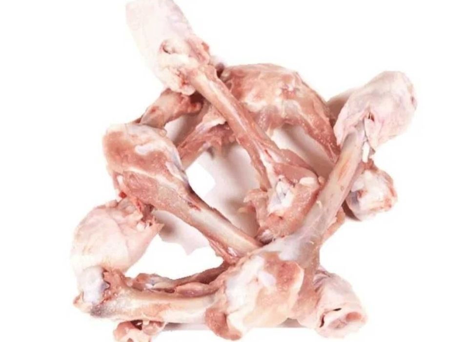 Корма, кости для собак и кошек