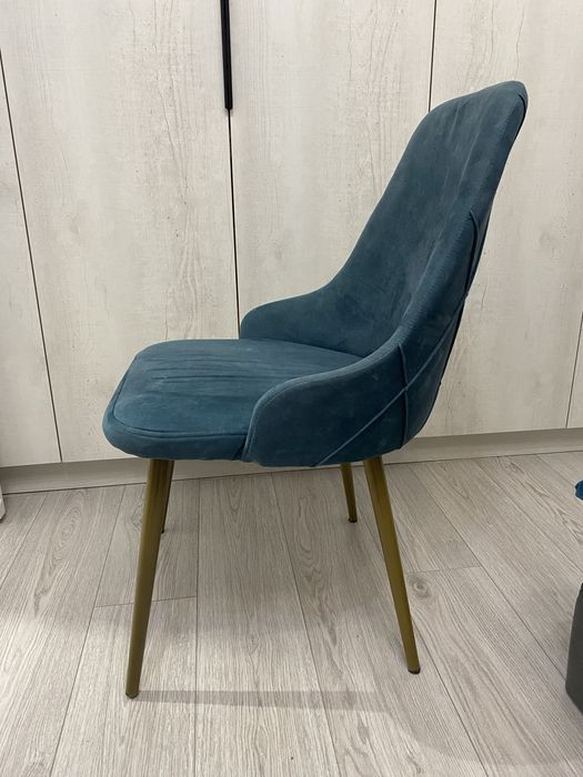 Продам стул бу 4 штук