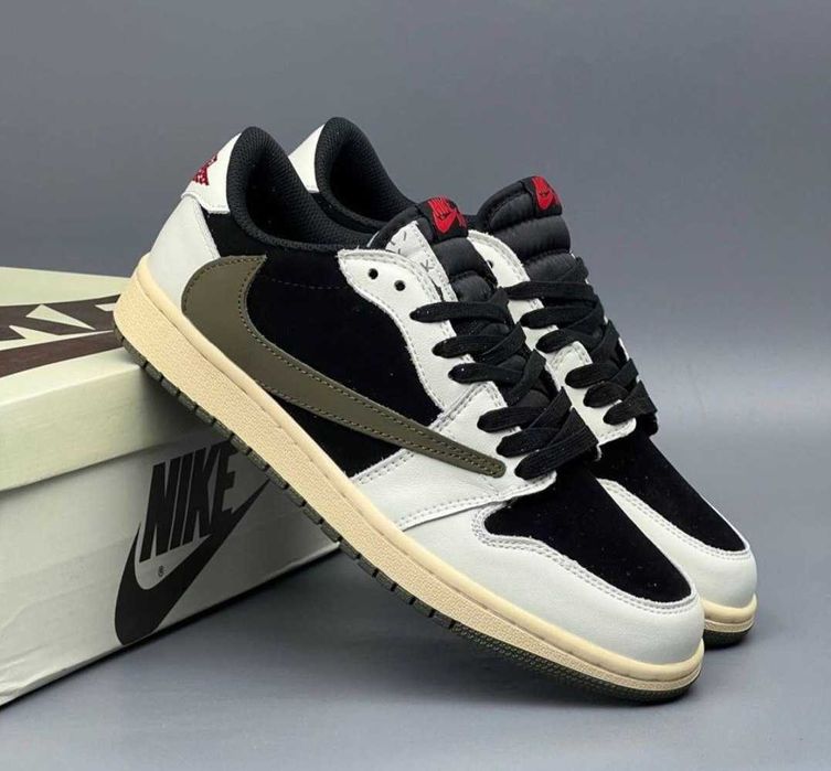 Travis Scott x Nike Air Jordan 1 Low Medium Olive