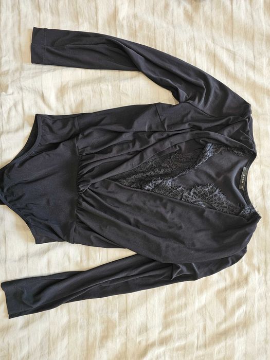 Черно елегантно боди AVIN с дантела – размер M