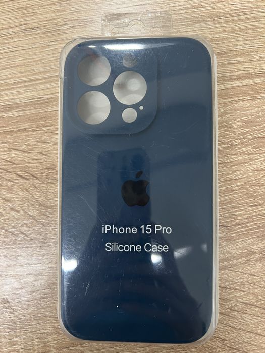 Чехол на Iphone 15 pro