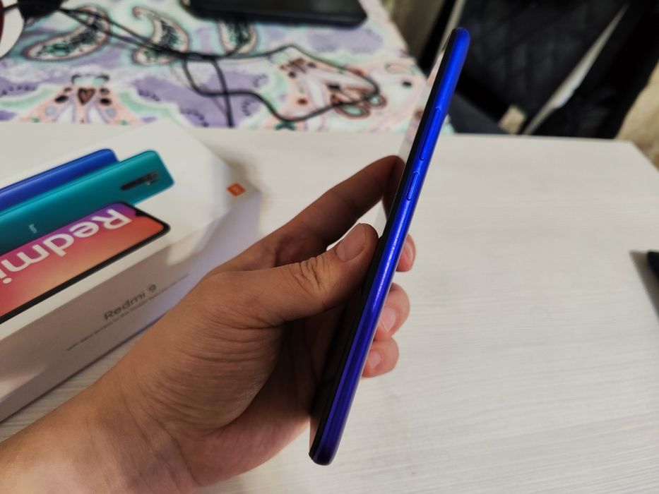 Продам Xiaomi Redmi 9