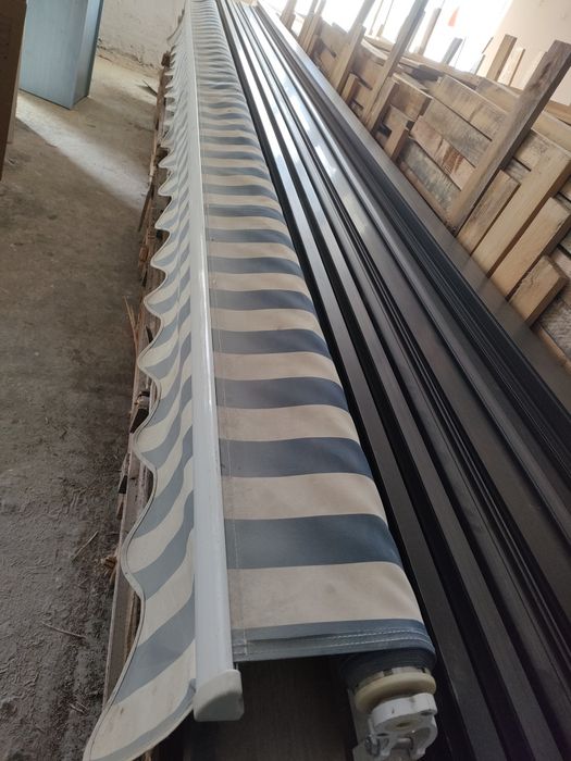 Vând acoperiș pentru terase