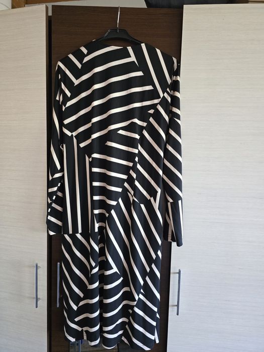 Rochie elastica midi