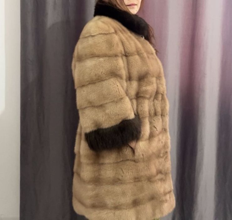 Продается норковая шуба
