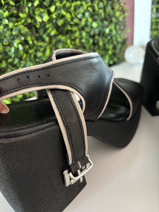 Дамски сандали встествена кожа