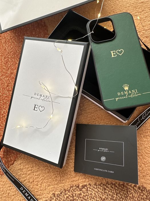 Demani кейс 14 Pro max истинска кожа Нов !