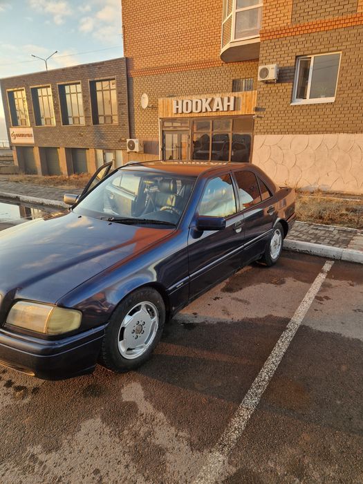 Продам мерс. С202