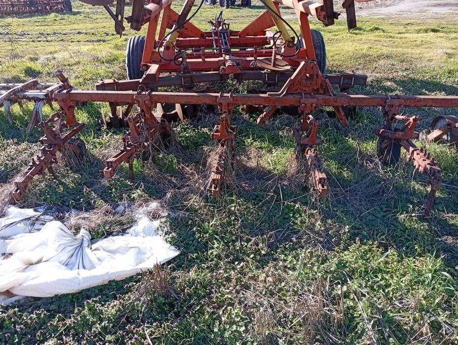 Окупен култиватор - 7 реда