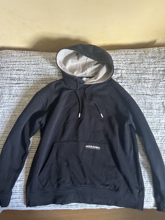 Суичър на Jack&Jones