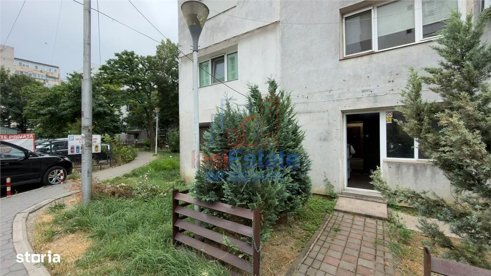 Spatiu comercial de inchiriat in Podul Ros