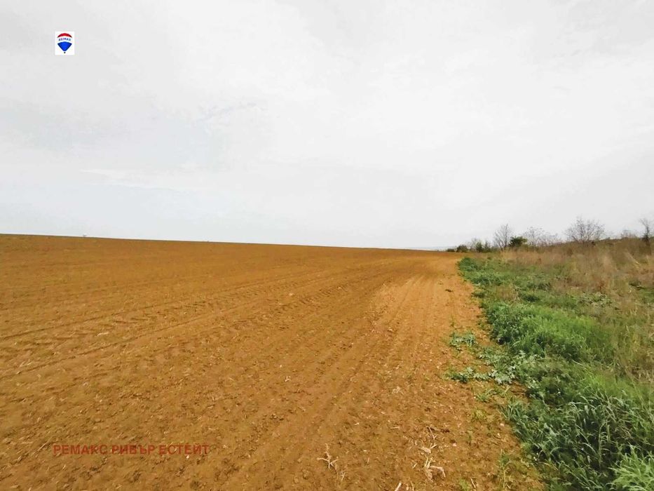 Поземлен имот за продажба местност Харманлъка, гр. Русе