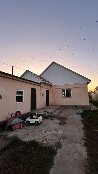 Үй сатылады жер үй