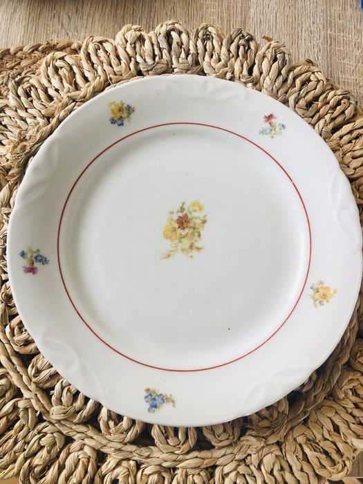 Български порцеланови сервизи