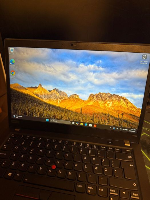 Lenovo ThinkPad T490s i5 Gen 8 | 16GB RAM | SSD 256GB