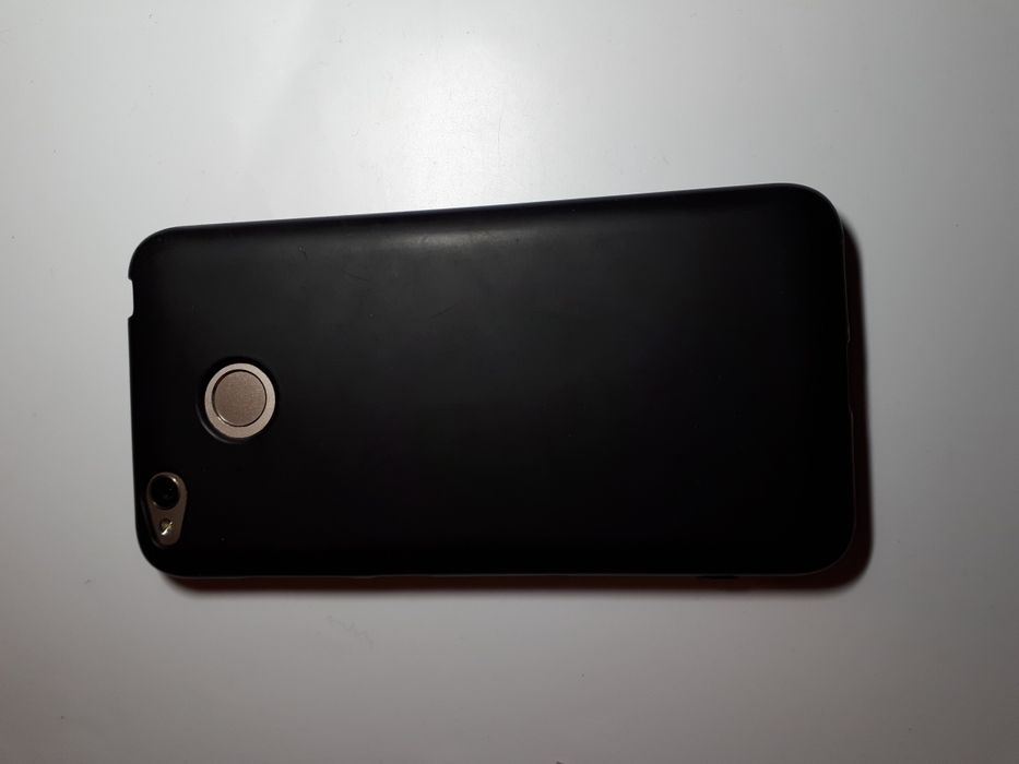 Продаю отличный смартфон