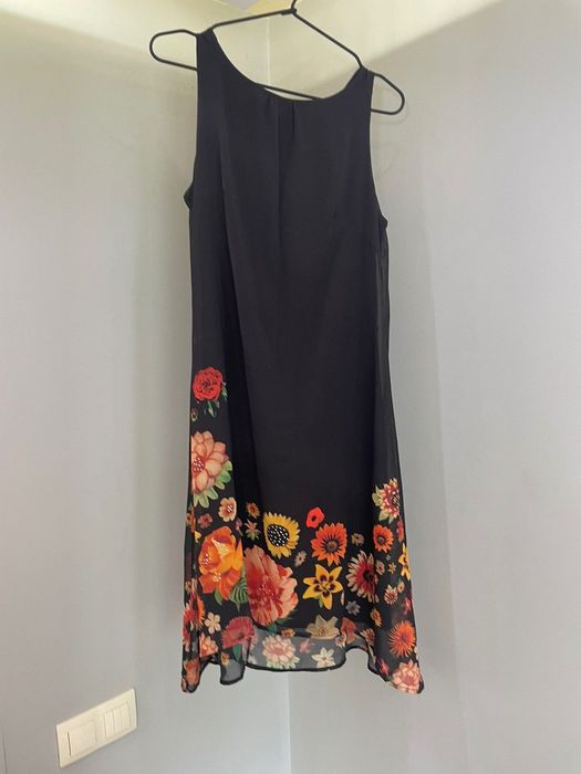 Рокля Desigual  на топ цена