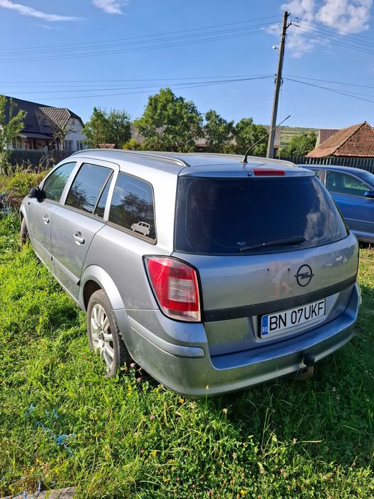 Opel astra h combi
