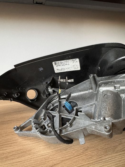 BMW M5 F90 дясно огледало